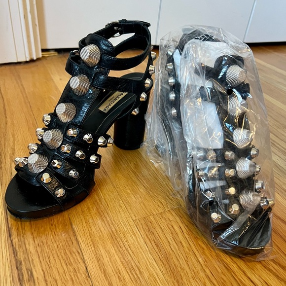 Balenciaga Arena Studded Gladiator Sandals - Picture 7 of 9